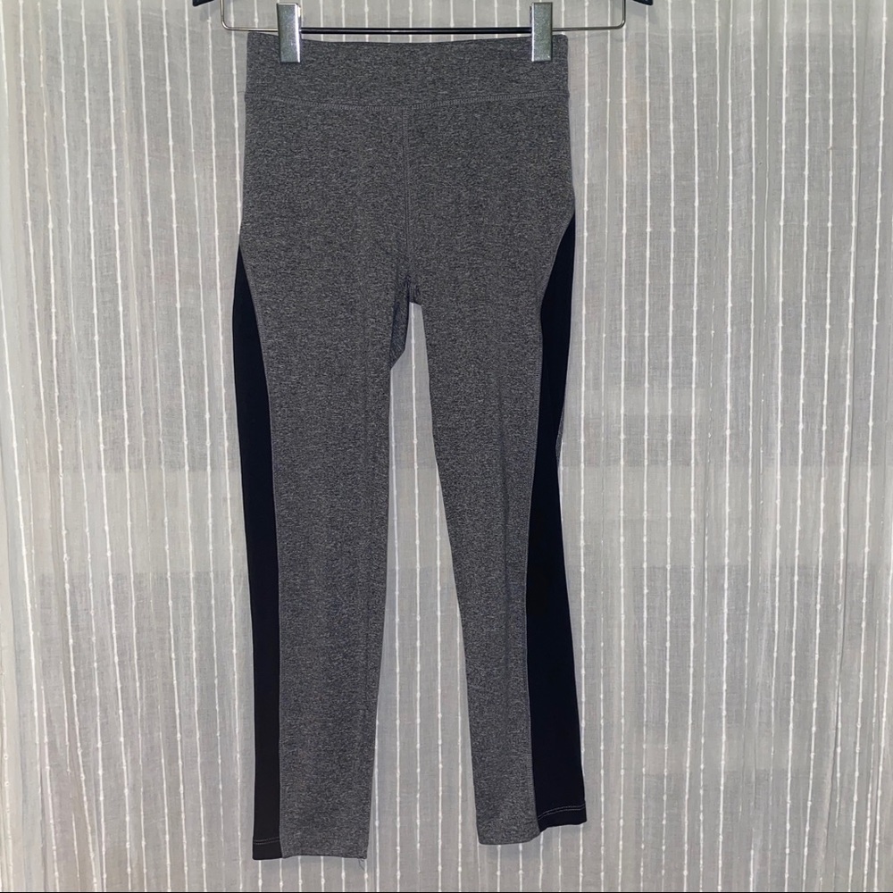 Grey leggings